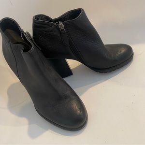 Franco Sarto bootie size 5.5
